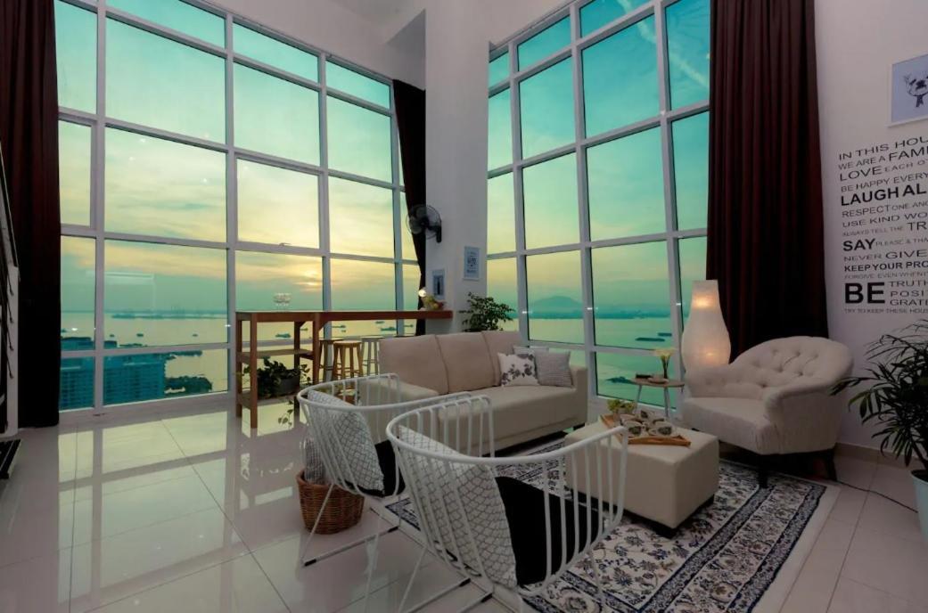 Maritime Suites Holiday Rental George Town Esterno foto