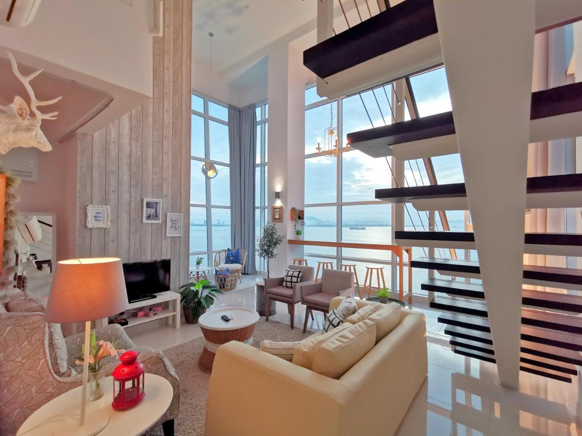 Maritime Suites Holiday Rental George Town Esterno foto