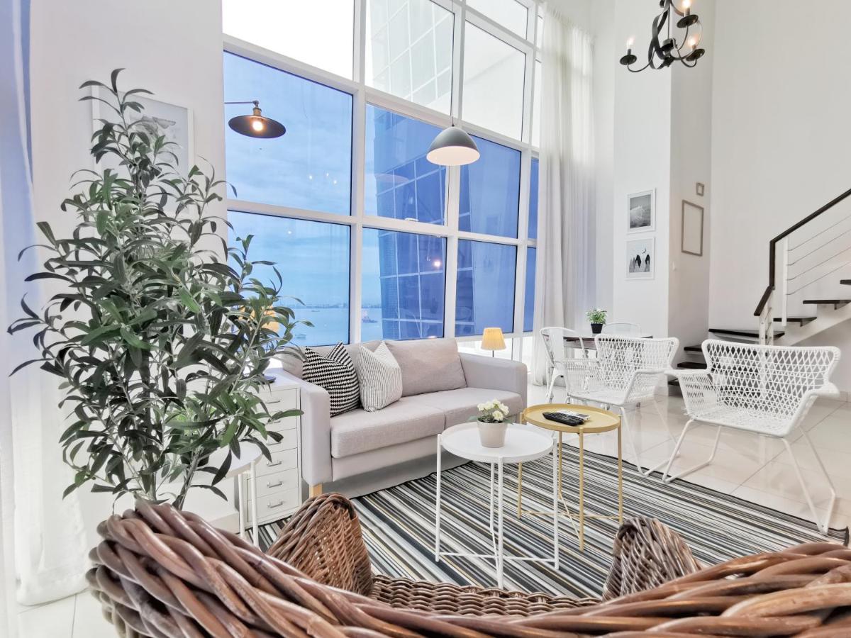 Maritime Suites Holiday Rental George Town Esterno foto