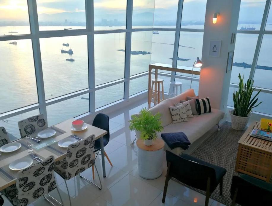 Maritime Suites Holiday Rental George Town Esterno foto